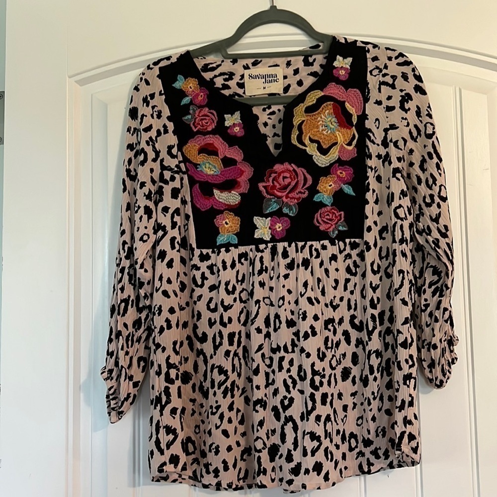 Savanna Jane Cassandra Embroidered Top Medium - Picture 2 of 8